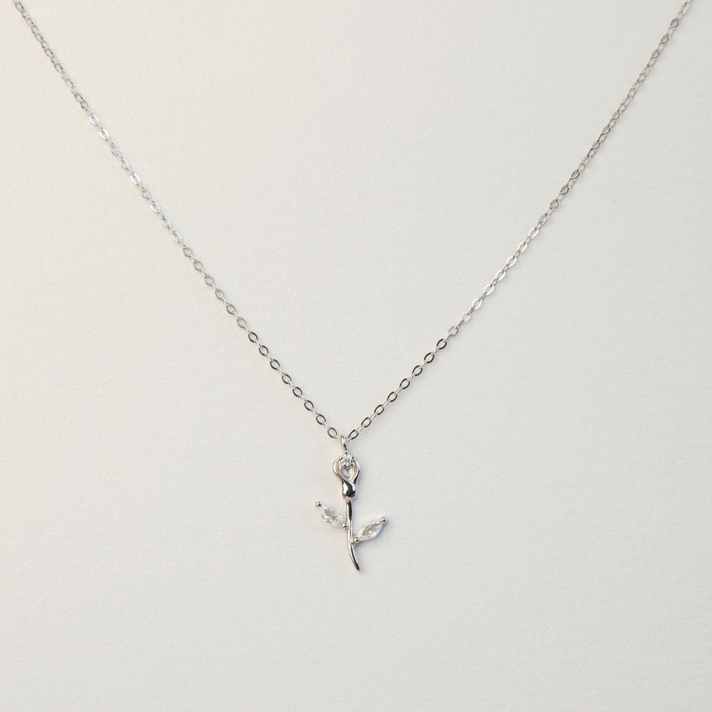 925 Sterling Silver Rose Necklace, Dainty CZ Rose Necklace, Rose Flower Necklace, Minimalist Plant Necklace, Rose Pendant Forever Love