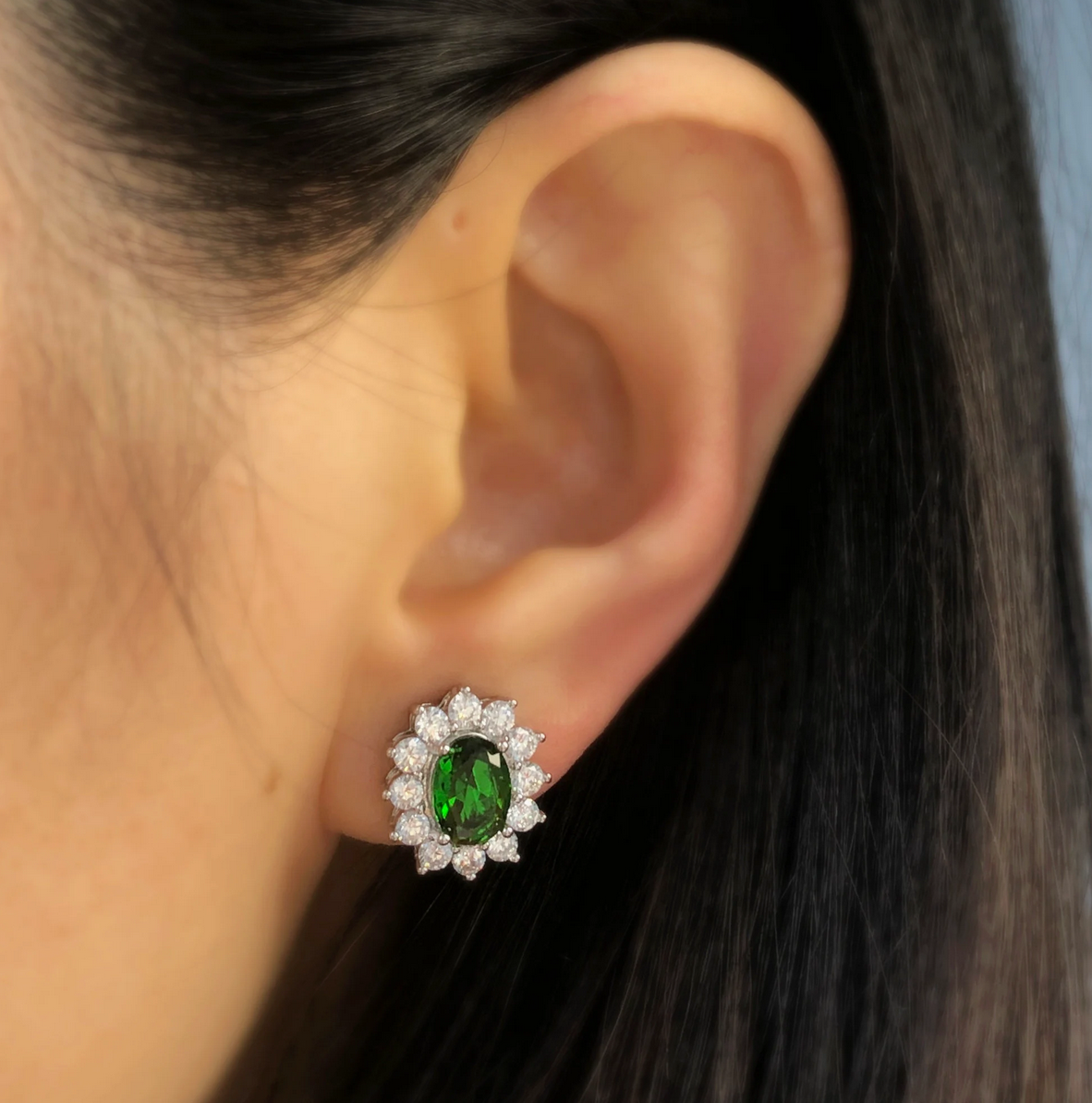 Clip On Black Blue Gemstone Earrings, Mini-Clip Studs Earrings, Blue or Black Crystal Stud Earrings, Elegant Non-Pierced CZ Sapphire Flower Studs