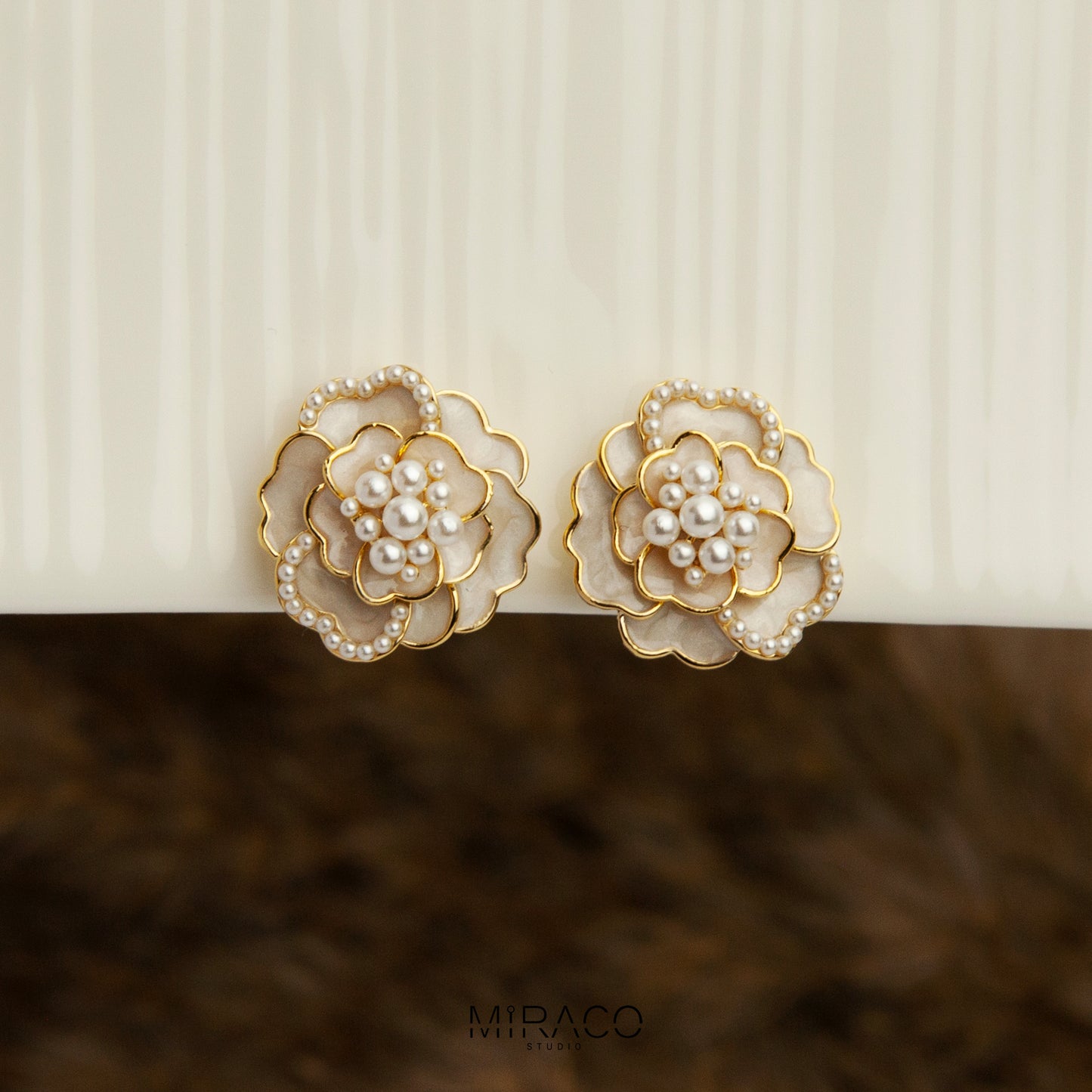 Clip On Cream White Camellia Flower Earrings Pearl Stud Earrings, Floral Clip On Earrings White Flower Stud Earrings for Non-Pierced Ears