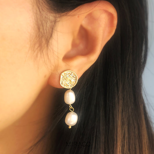 Clip On Pearls Earrings, Non Pierced Dangle Earrings With Double Freshwater Pearls, Genuine Pearls Dangle Drop Earrings with Gold Coin
Please note every single pearls are unique with nature flaws