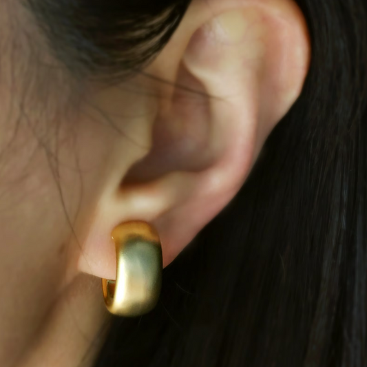 Coil Back Clip On Hoops, Medium Huggie Hoop Earrings, Silver Hoop Ear Clip, Non Pierced Earring