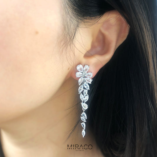 Crystal Statement Clip On Earrings, Chandelier Dangle Earrings, Clear Crystal Leaf Dangle and Drop Earrings, Paddle Back Clips Non-Pierced Wedding Earrings