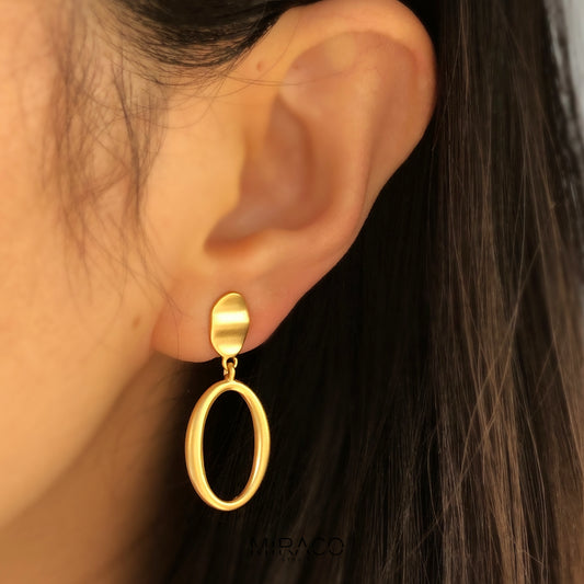 Gold Circle Dangle Earrings, Gold Clip On Earrings, Minimal Ear Clip Non Pierced Circle Drop Earring