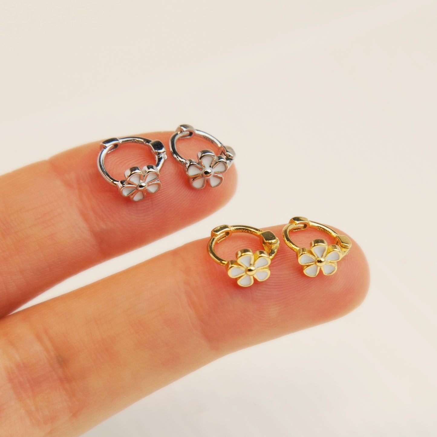 Tiny Enameled Flower Huggie Hoops, Sterling Silver Everyday Hoops, Daisy Flower Hoop Earrings for Stacking, Tiny Dainty Silver Flower Helix Earrings