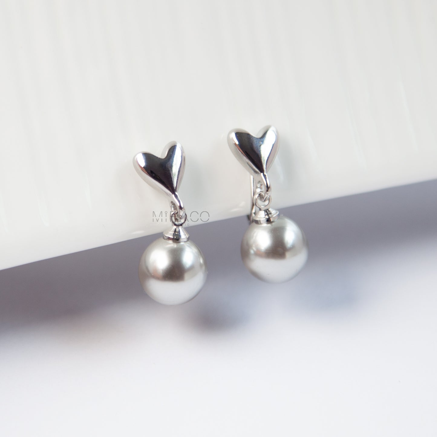 clip-on-earrings