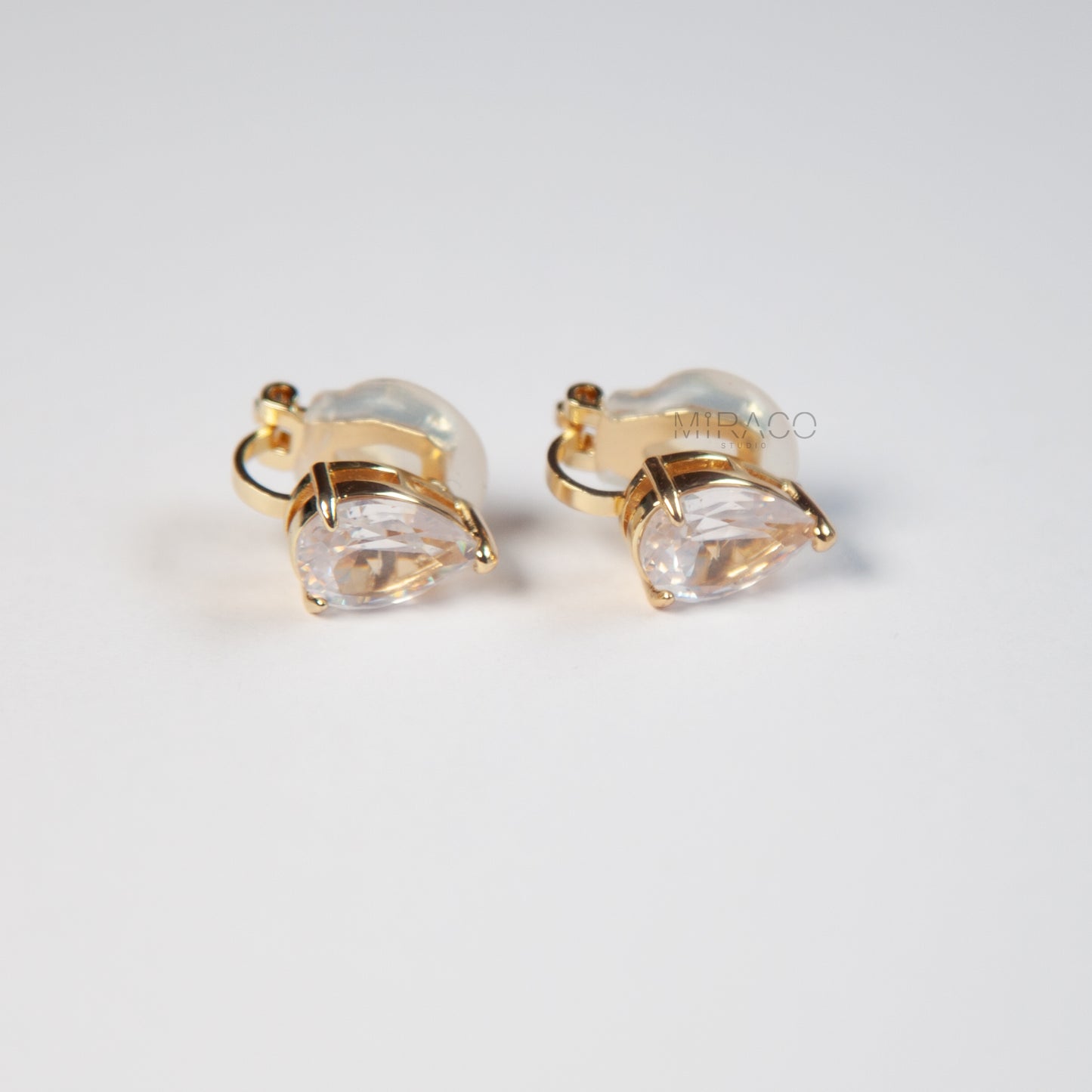 Teardrop Diamond Clip-On Earrings – Gold or Silver Mini-Clip