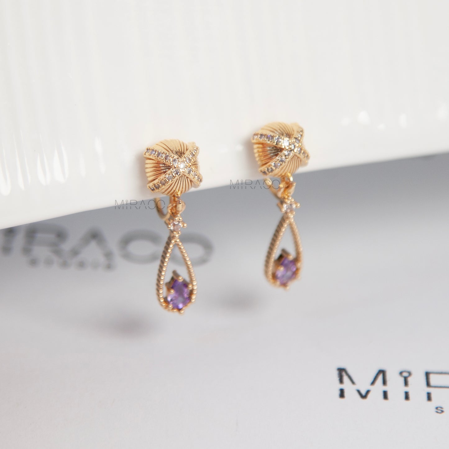 Vintage Style Gold Clip-On Earrings – Teardrop Dangle with Purple Stone