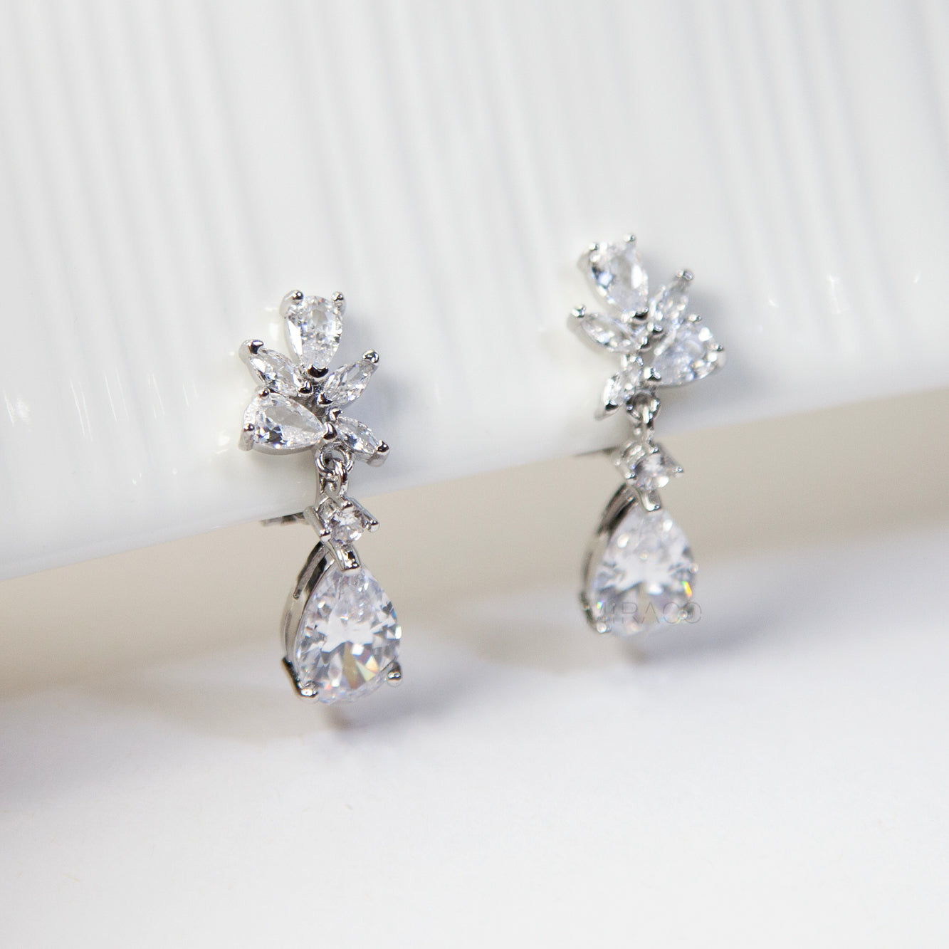 Leaf & Teardrop CZ Clip-On Drop Earrings – Mini Clip Back