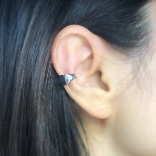 925 Sterling Sliver Ear Cuff, Skinny Modern Minimalist Ear Cuff, Silver or Gold Colour Simple Clean Design Ear Cuff, Piercing Free Earring