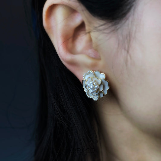 Clip On Cream White Camellia Flower Earrings Pearl Stud Earrings, Floral Clip On Earrings White Flower Stud Earrings for Non-Pierced Ears