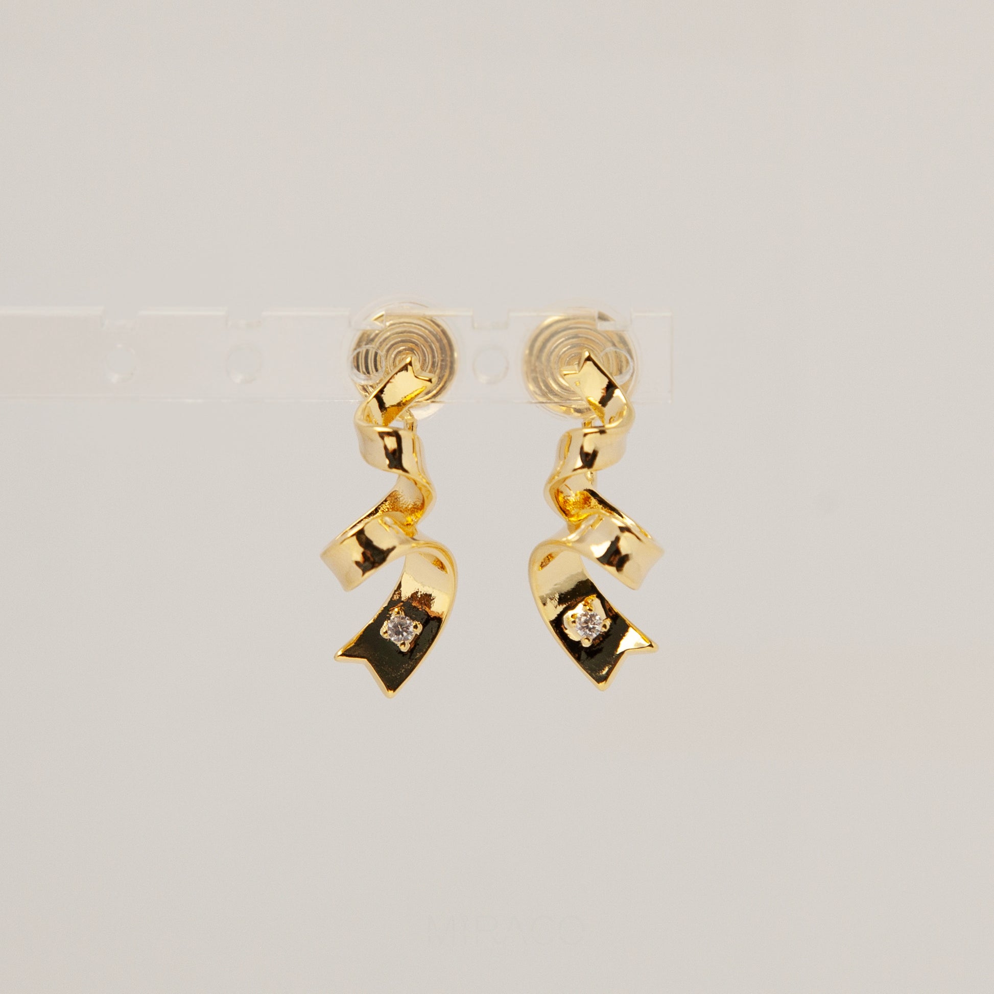Clip On Gold Twisted Ribbon Stud Earrings, Twist Metal Clip On Studs with Diamond, Minimalist Gold Metal Non Pierced Earring With CZ Crystal