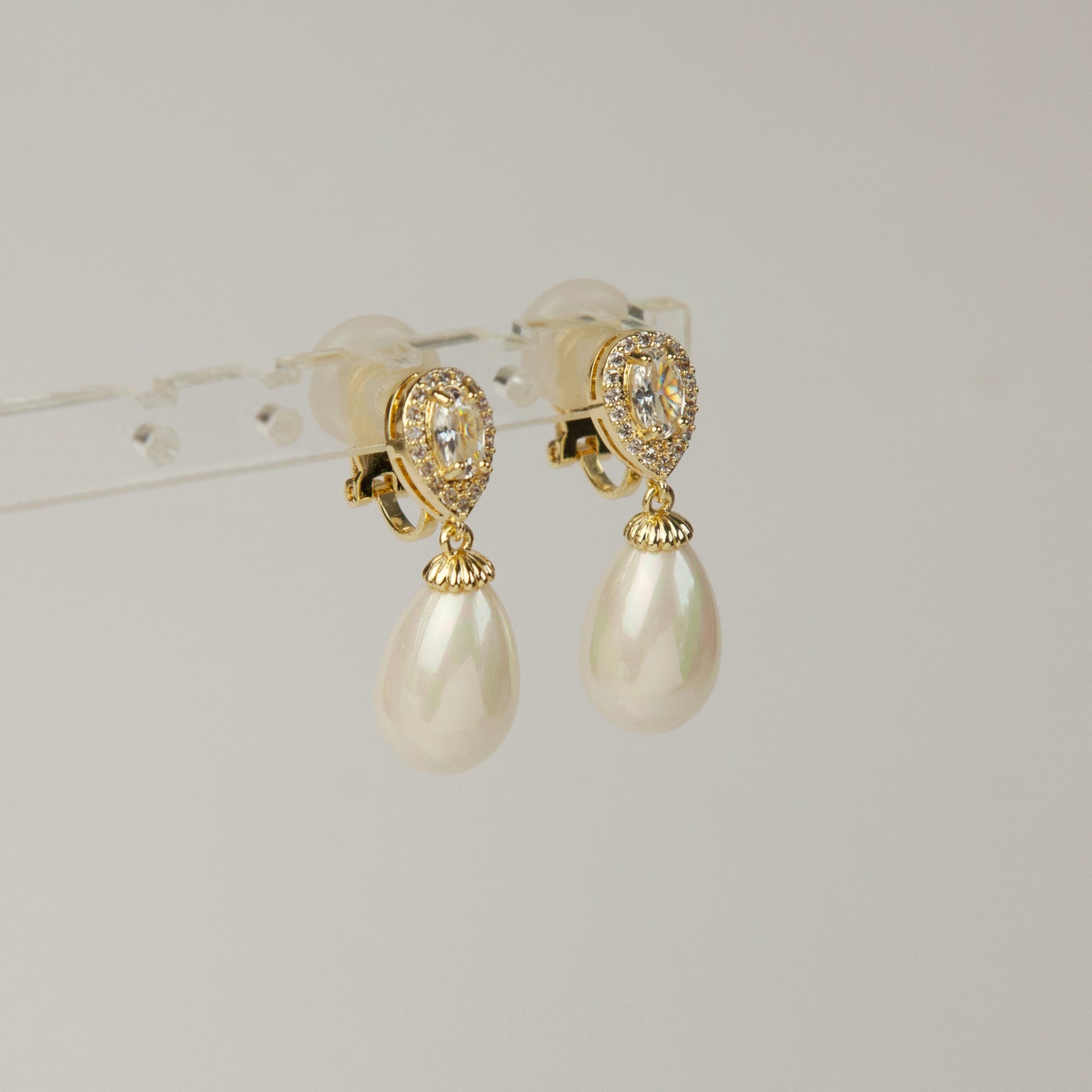 Clip On Pearls Diamond Earrings,Paddle Back Mini-Clip Dangle Earrings, Clear Crystal Pearl Dangle and Drop Earrings, Non-Pierced Bridal Wedding Earrings