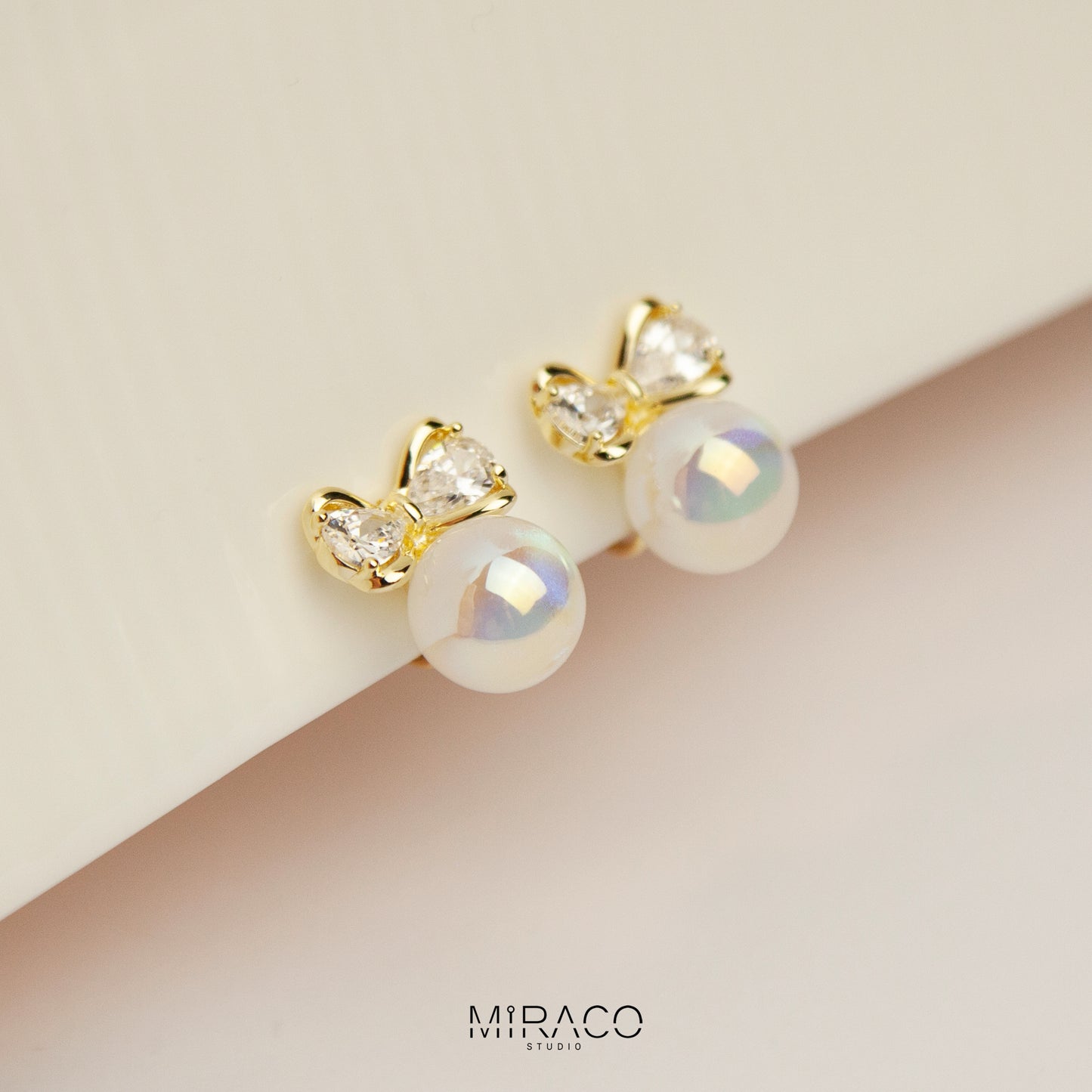 Colourful Large Pearls Earrings, Non-Pierced Pearls for Women, Elegant Sparkle Bridal jewellery