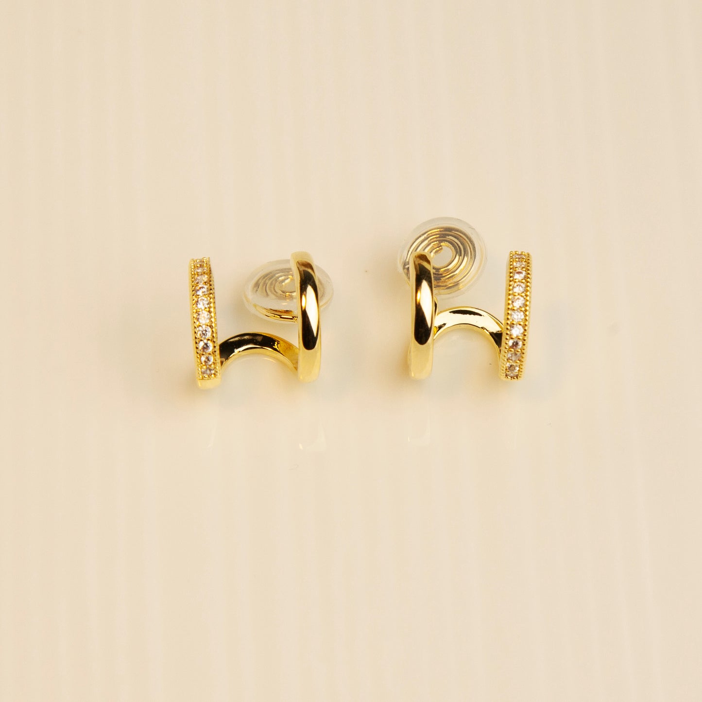 Double Hoop Stud Earrings in Silver and Gold, Crystal Minimalist Clip On Huggie Earrings, No Piercing Earrings, Clip On Small Hoop Earrings