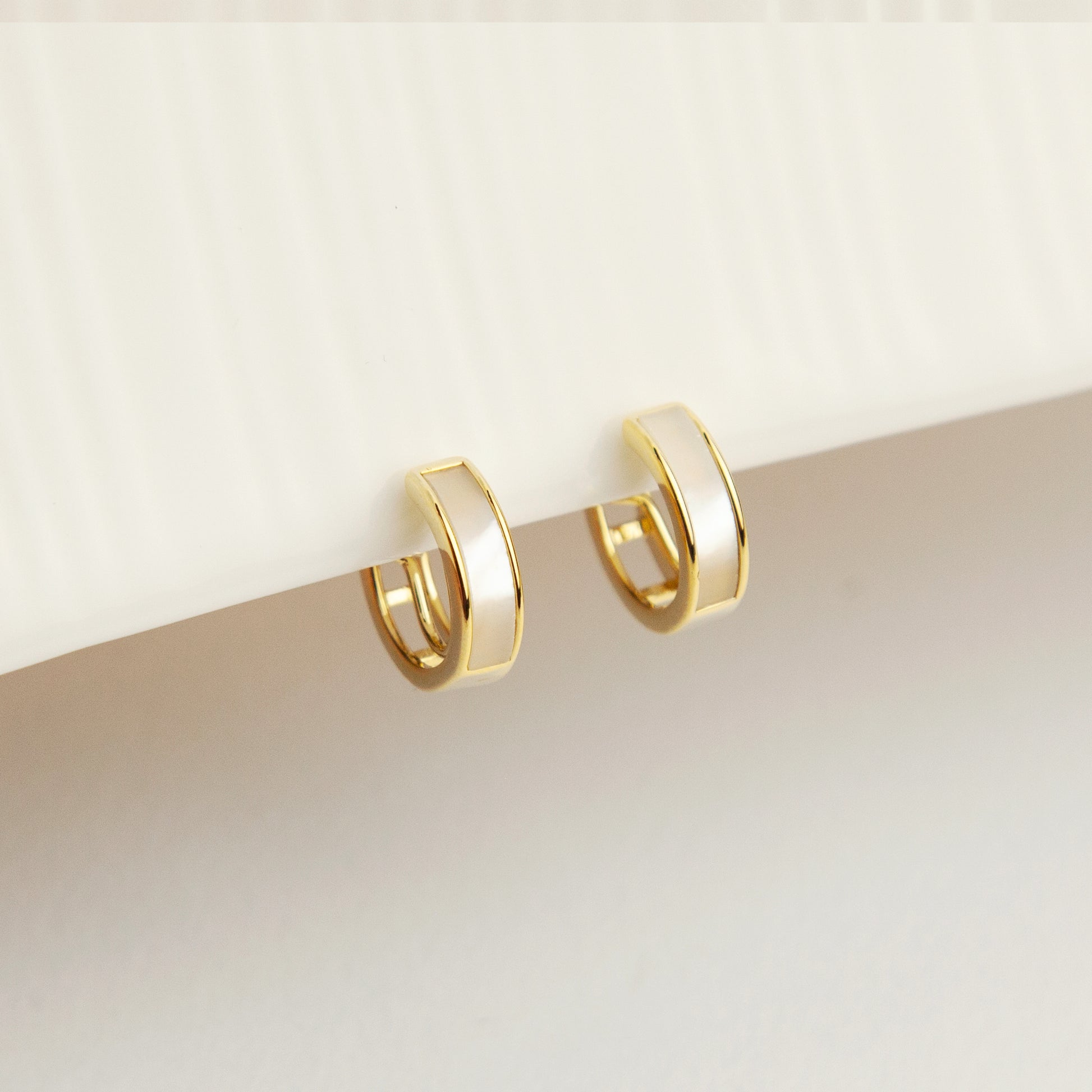 Elegant Clip On Huggie Earrings, Cream White Huggie Hoops, Gold Plated Mother Of Pearl Hoop Earrings, No Piercing Earring, Invisible Clip On Earrings