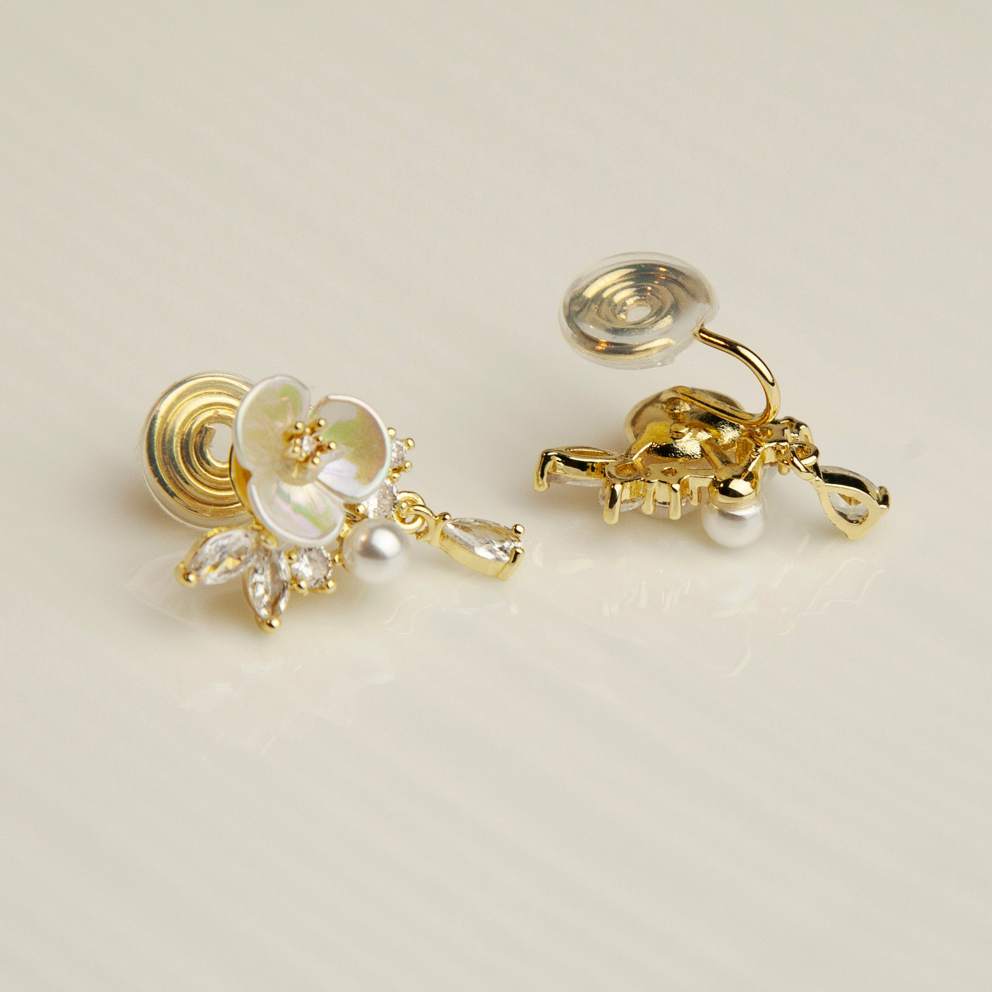 Fairy Cream White Pearl Flower Clip-On Earrings with Small Pearl and Crystal Leaves, Non-pierced Earrings, Elegant Wedding Earrings, Bridal Earrings, Laser-textured Finish Flower Studs Earrings
