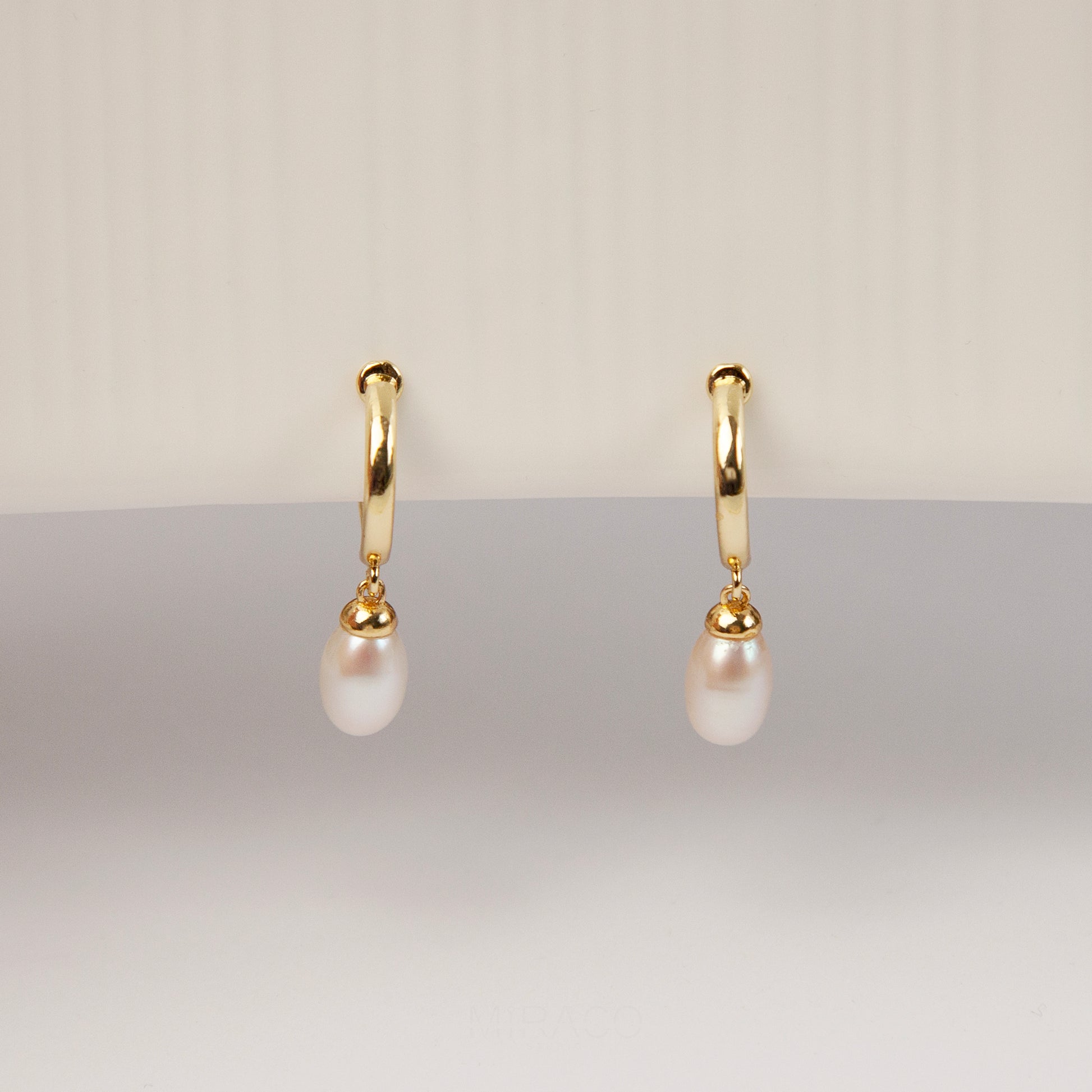 Genuine Pearl Dangle Clip On Earrings, Minimalist Dangle Pearls Earrings, Dangle Hoop Pearls Earrings, Freshwater Pearl Non Pierced Earrings