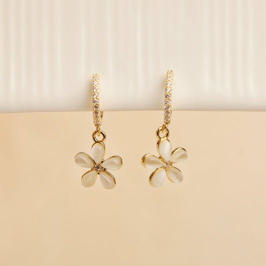 Gold Daisy Dangle Clip On Earrings, Flower Drop Earrings with Diamond Small Hoop, Nature Inspired Dainty Floral Crystal Plant Earrings