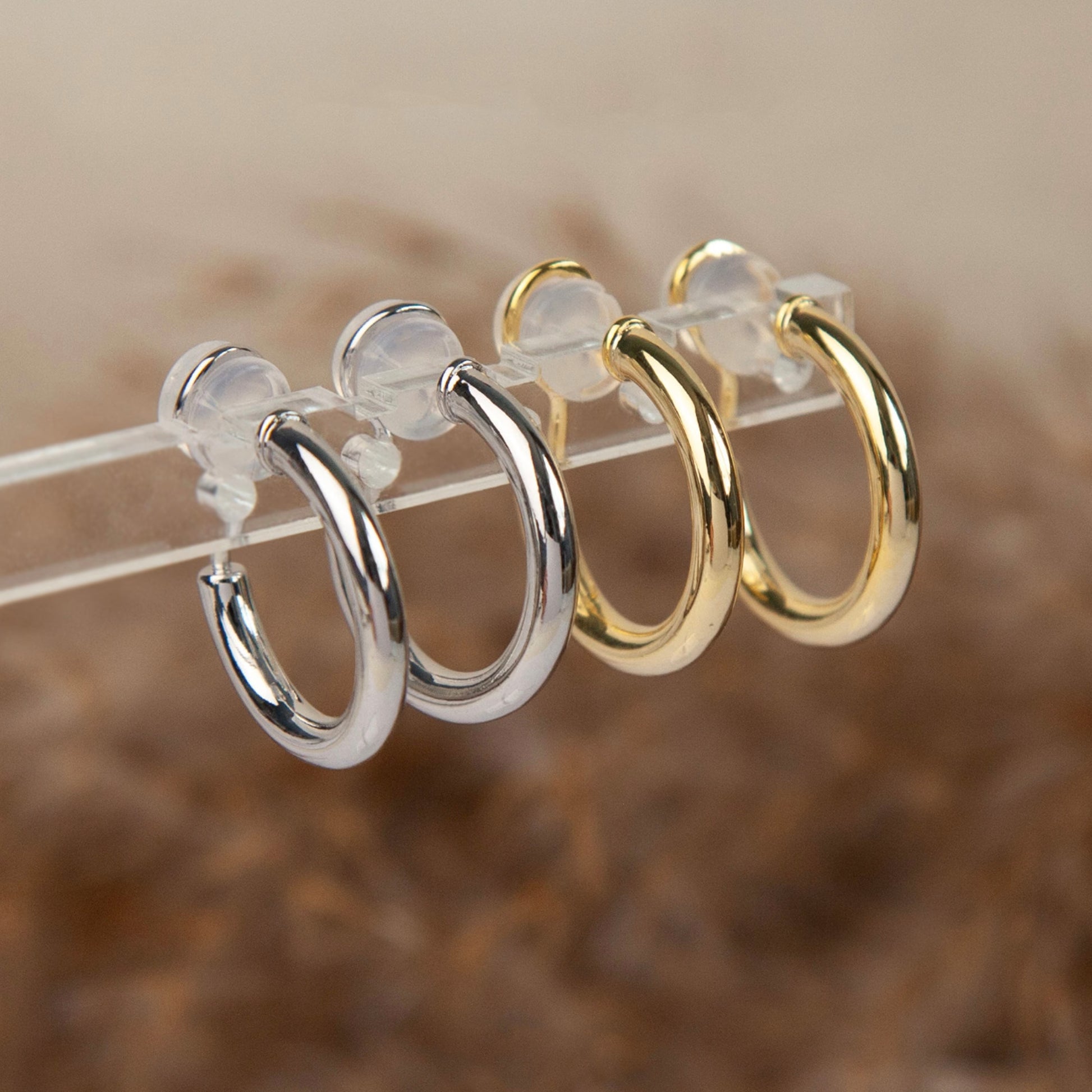 Minimalist Clip On Huggie Earrings, Huggie Hoop Earrings Gold Silver, Everyday Simple Medium Hoops, Non Pierced Earrings, Invisible Ear Clip
