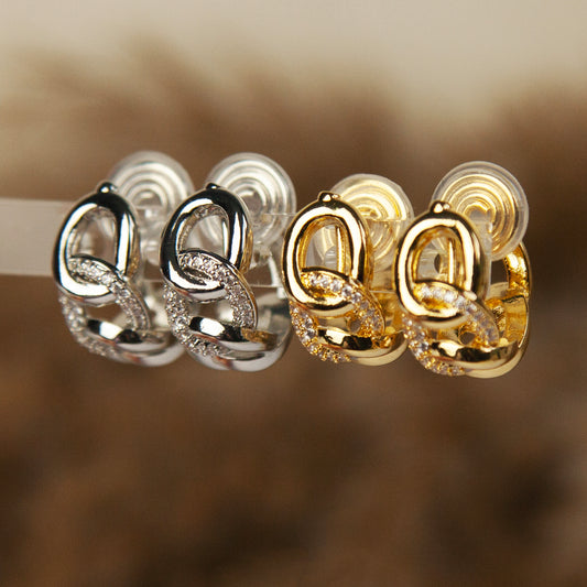 Minimalist Linked Knot Clip On Huggie Earrings, Huggie Hoop Earrings in Gold &amp; Silver, Diamond Chunky Hoops, Coil Back Non Pierced Earrings