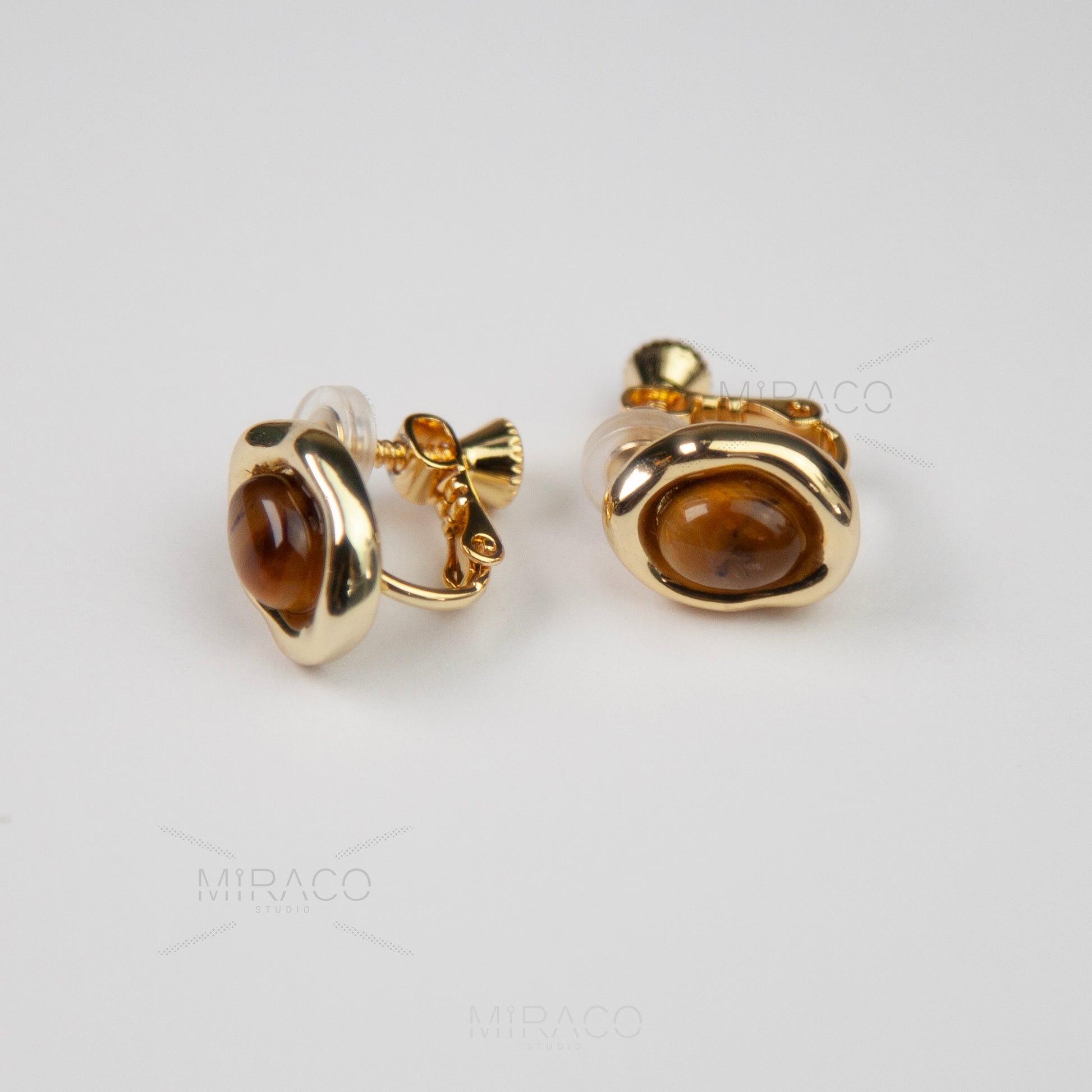 Small Ball Stud Earrings, Modern Minimalist Earrings, Screw Back Clips Silver Black Stud Clip On Studs, Brown God Simple Non Pierced Earring