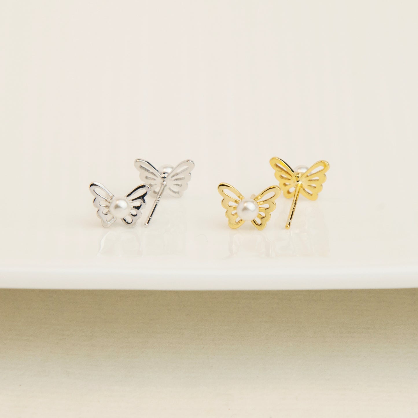 Sterling Silver Pearl Hollow Out Butterfly Studs, Dainty Butterfly Labret Stud Cartilage Earring Tragus Conch Stud Cartilage Stud Earrings