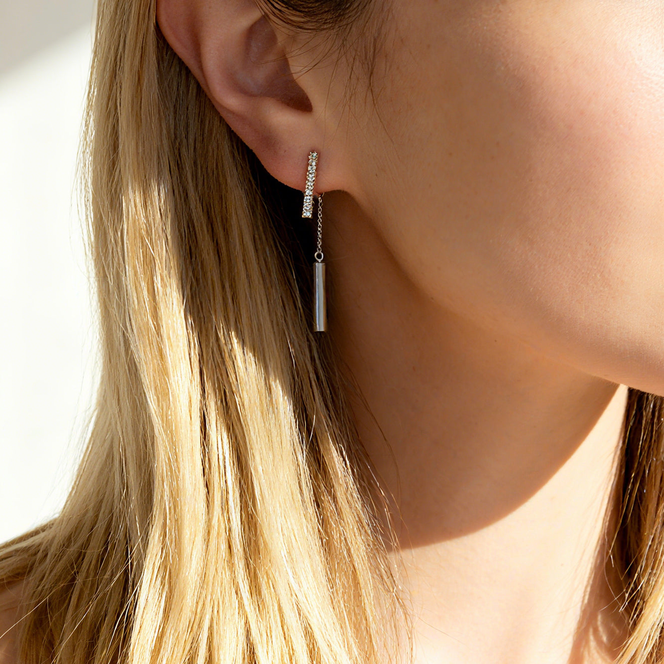 clip-on earrings gold, clip-on earrings silver, non pierced earrings, long dangle earrings, chain drop earrings, cubic zirconia clip-on, statement earrings non pierced, bridal clip-on earrings, elegant earrings no piercing