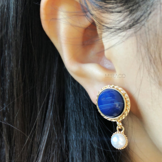 Navy & Pearl Clip-On Earrings – Vintage Gold, Screw-Back Style