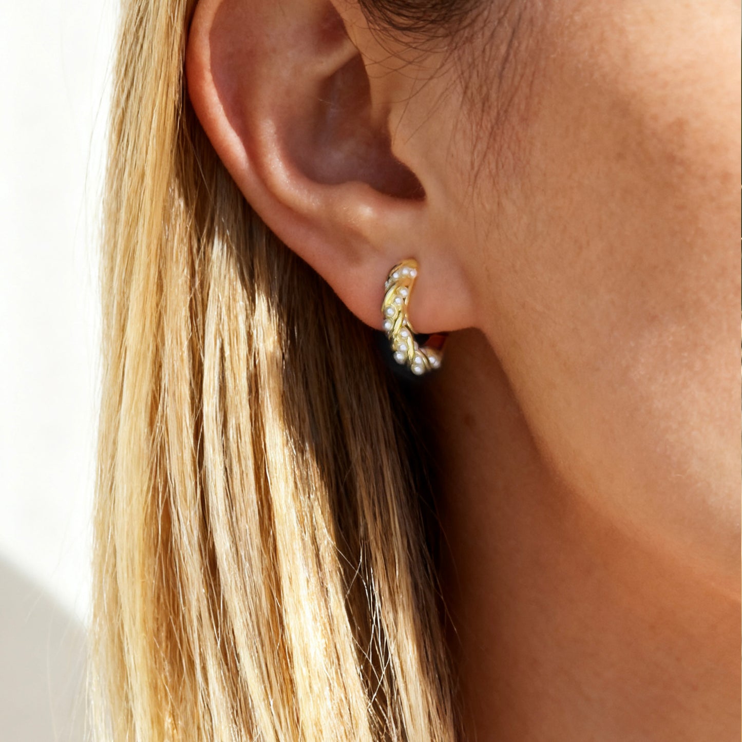 Clip On Twisted Pearls Hoop Earrings