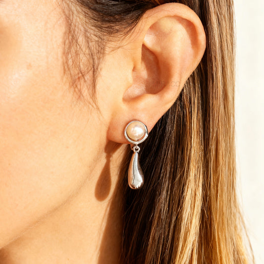 Pearls Dangle Clip On Earrings, Freshwater Pearls Water Droplet Earrings