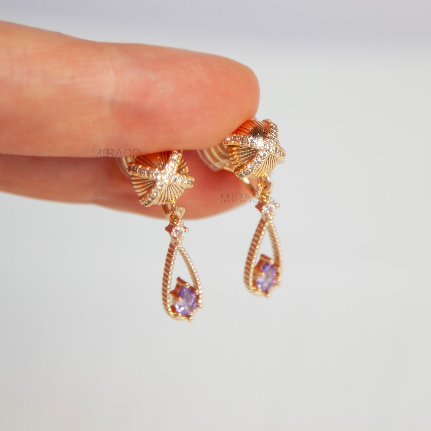 Vintage Style Gold Clip-On Earrings – Teardrop Dangle with Purple Stone