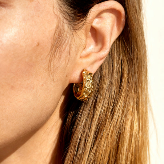 textured invisible clip-on hoop stainless steel