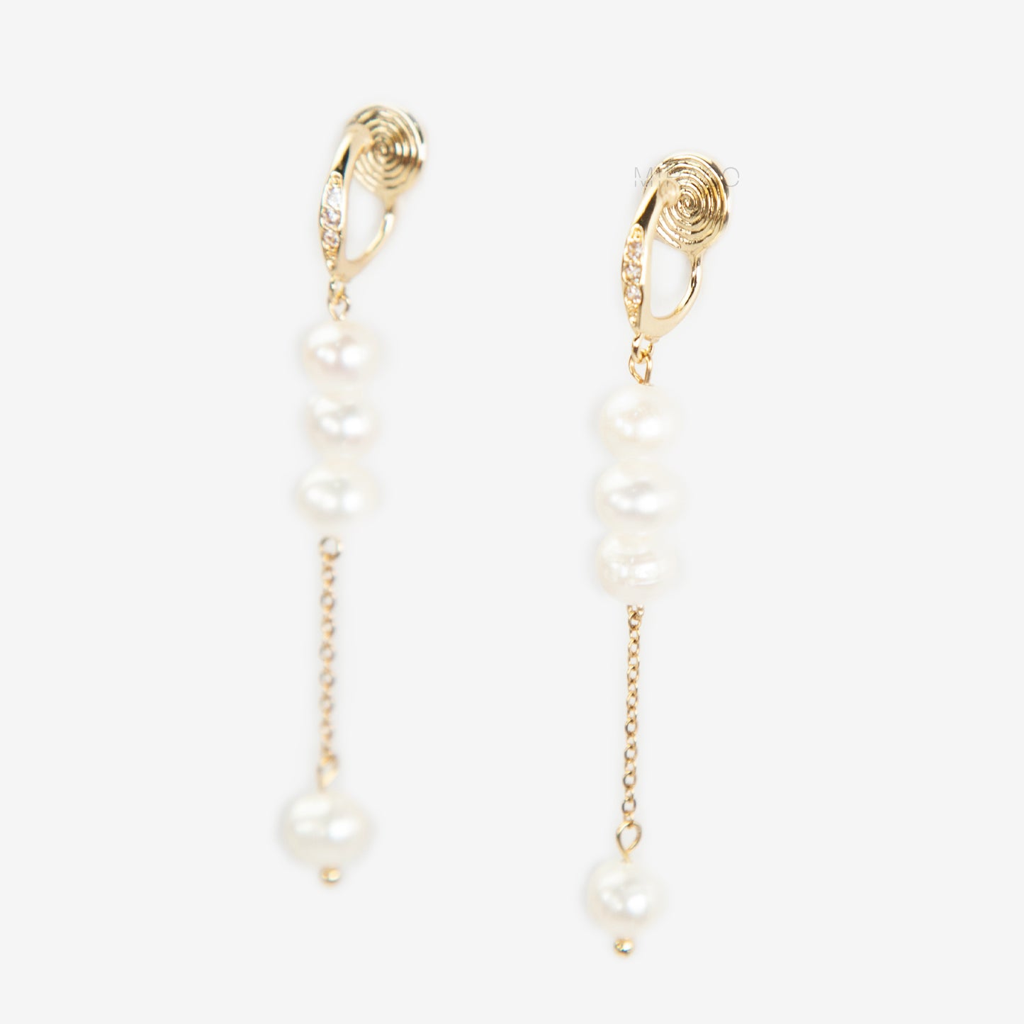 Classic Cascade Coil Back Freshwater Pearl Drops Clip-On Earrings, four pearls long tassel dangle earrings
