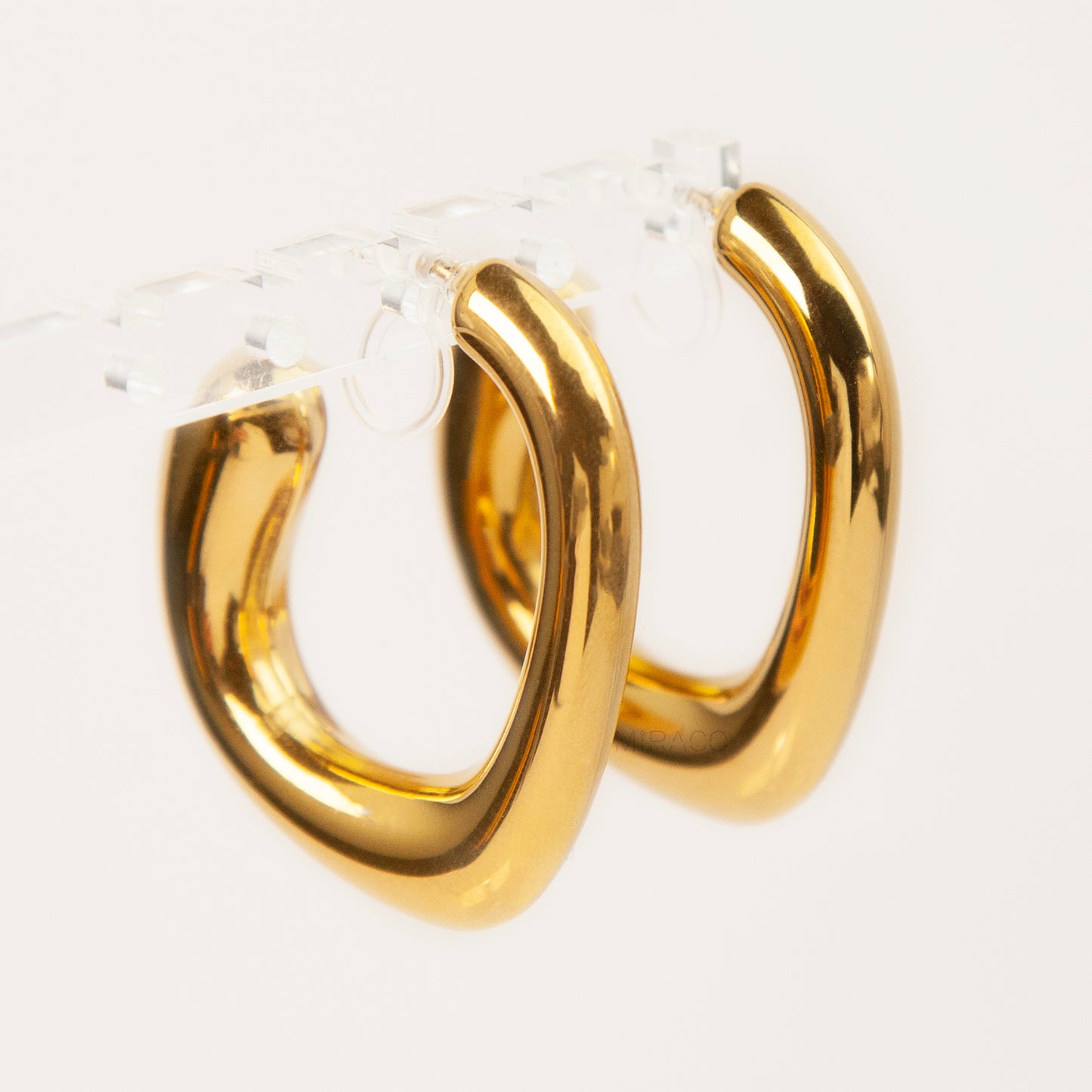 Gold Chunky Hoop Clip-On Earrings – Invisible Backs