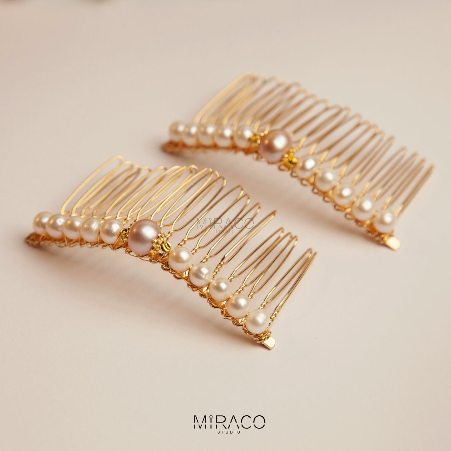 Freshwater Pearl Hair Comb Pin | Gold Bridal Hair Accessory